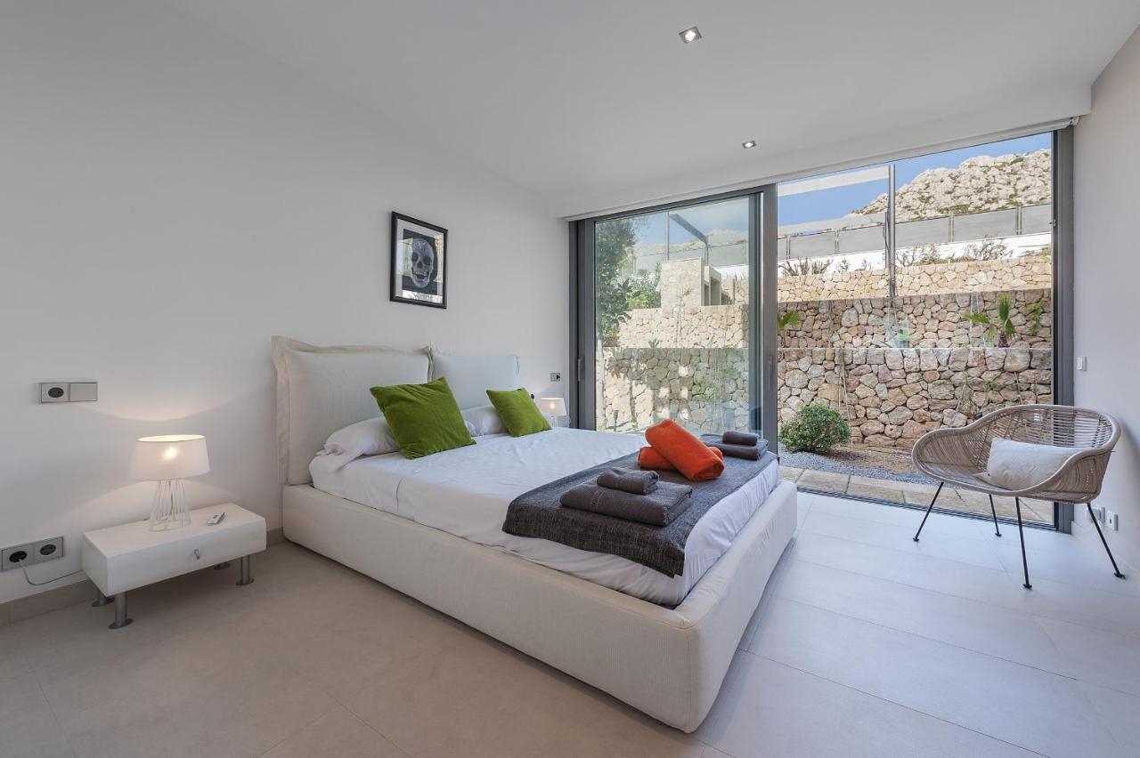 Luxury Villa Phoenix Port de Pollenca Exterior photo